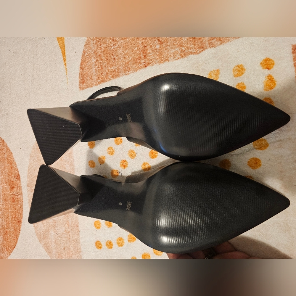 BCBGeneration Trina  Elegant Black Slingback Block Heels New W/O Box Sz 6.5 - Picture 12 of 12